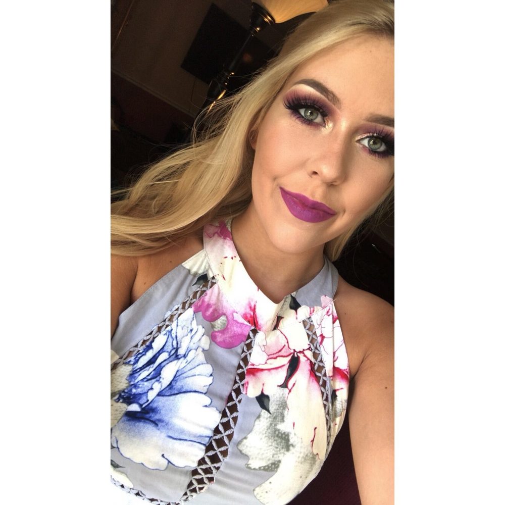 Meet your Posher, Kendra
